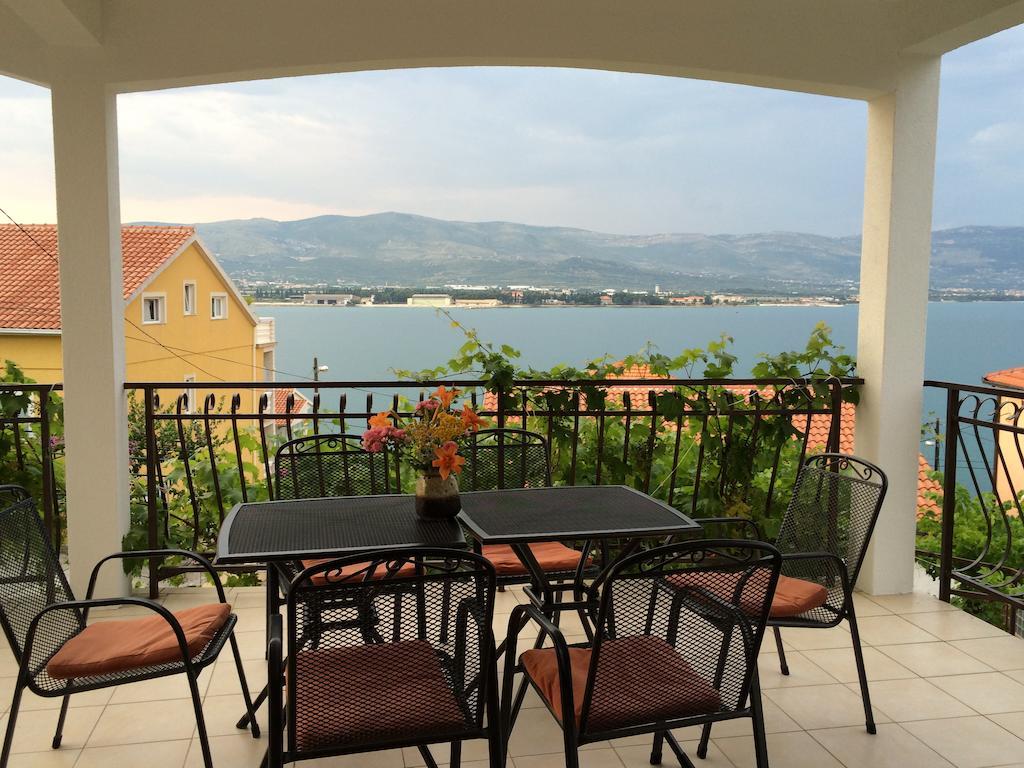 Apartments Ljiljana Trogir Ruang foto